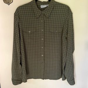 Apparenza blouse, olive green plaid sz XL